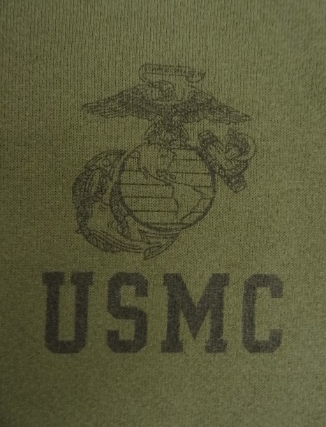 画像2: アメリカ軍 USMC 前Vガゼット付き クルーネック スウェットシャツ オリーブ (VINTAGE)