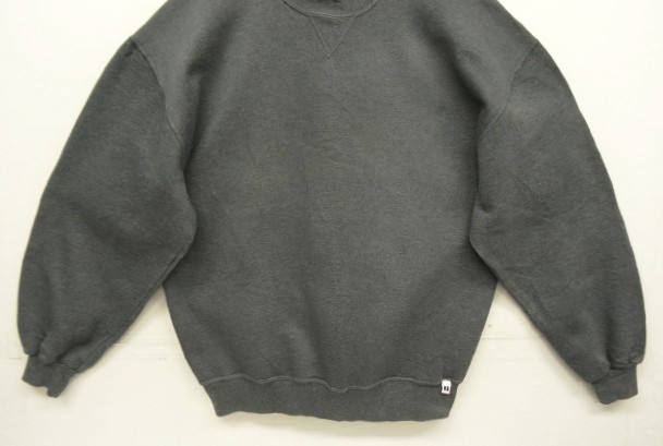 画像: 90'S RUSSELL ATHLETIC 前Vガゼット付き クルーネック スウェットシャツ チャコール メキシコ製 (VINTAGE)