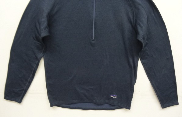 画像: 00'S PATAGONIA 裾ロゴ レギュレーター R1 ハーフジップ ロングスリーブ ダークブルー USA製 (VINTAGE)