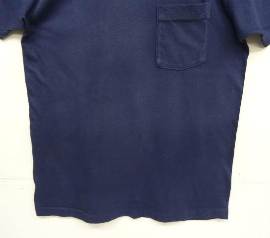 画像: 90'S FRUIT OF THE LOOM シングルステッチ 耳付きポケット 半袖 Tシャツ ネイビー USA製 (VINTAGE)