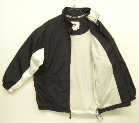 【だだんだん】新品NIKE JACKETデカロゴ 白 ナイロンジャケット だだんだん】新品NIKE JACKETデカロゴ 白 ナイロンジャケット