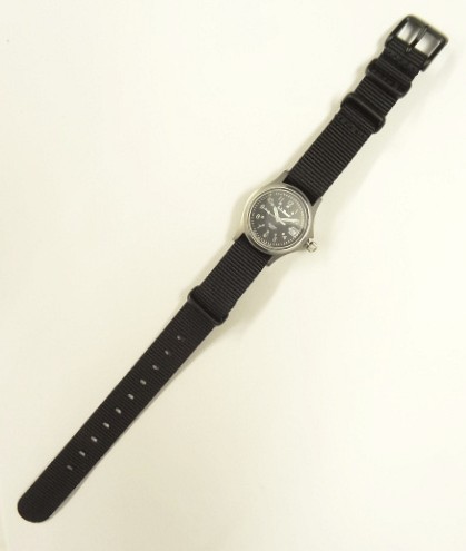 画像: LL Bean フィールドウォッチ 時計 文字盤ブラック フランス製 (VINTAGE)