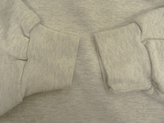 画像: 90'S RUSSELL ATHLETIC "HIGH COTTON" 前Vガゼット付き クルーネック スウェットシャツ アッシュ USA製 (VINTAGE)