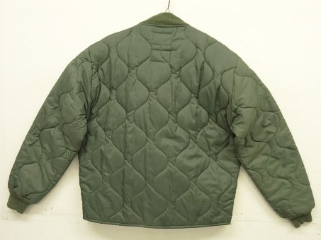 画像5: 90'S アメリカ軍 USAF "CWU-9/P" キルティング ライナージャケット セージグリーン M (VINTAGE) 