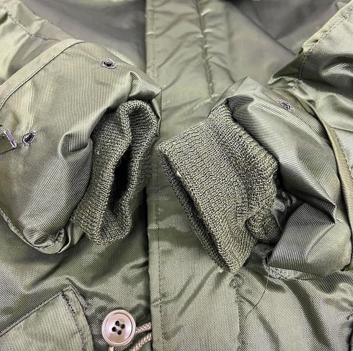 画像: 70'S アメリカ軍 US NAVY バックステンシル チンスト付き 裏地キルティング デッキジャケット SCOVILLジップ (DEADSTOCK)