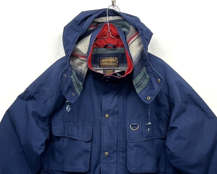 画像: 90'S EDDIE BAUER 黒タグ 裏地ブランケット マウンテンパーカー ネイビー (VINTAGE) 