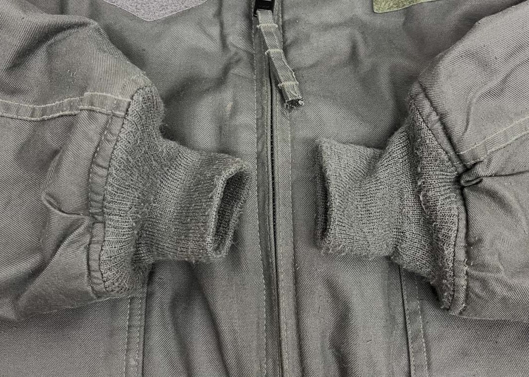 画像: アメリカ軍 USAF "CWU-45/P" アラミド フライトジャケット セージグリーン (VINTAGE) 