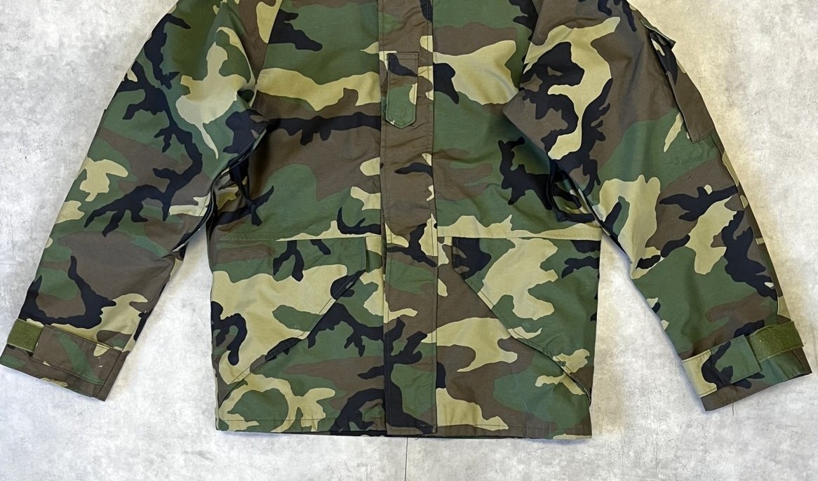画像: アメリカ軍 US ARMY ECWCS "GEN1後期モデル" GORE-TEX パーカー ウッドランドカモ S-SHORT (VINTAGE)