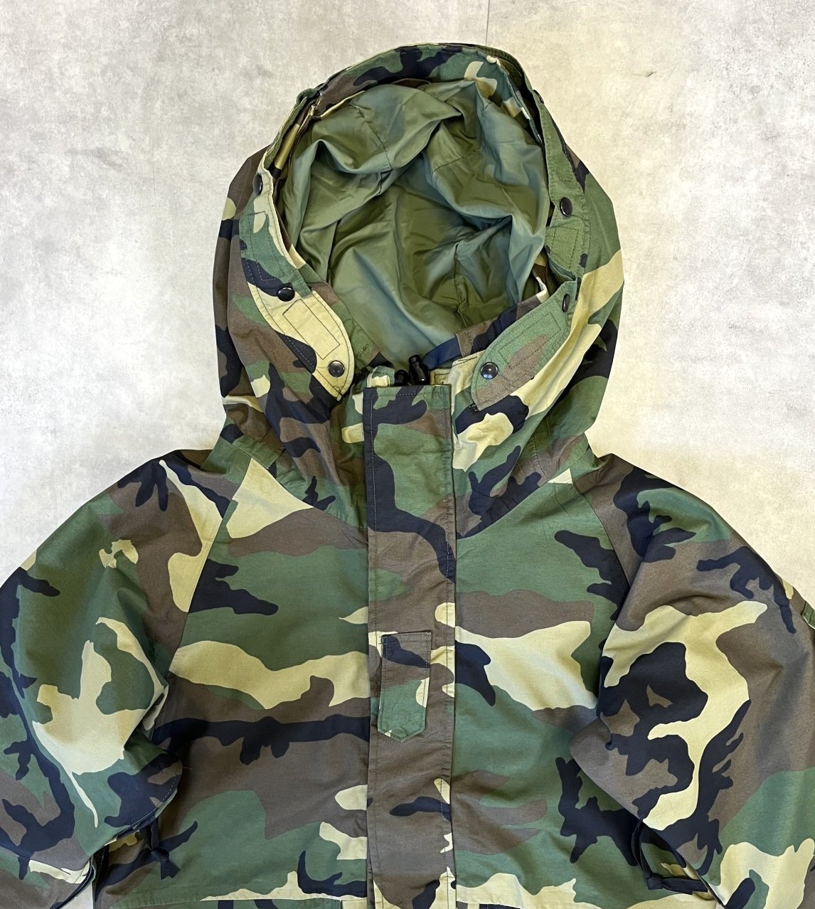 画像: アメリカ軍 US ARMY ECWCS "GEN1後期モデル" GORE-TEX パーカー ウッドランドカモ S-SHORT (VINTAGE)