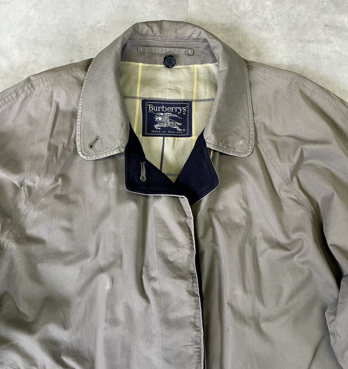 画像: 80'S BURBERRYS コットン/ウール 裏地チェック バルマカーンコート カーキ/ネイビー イングランド製 (VINTAGE)