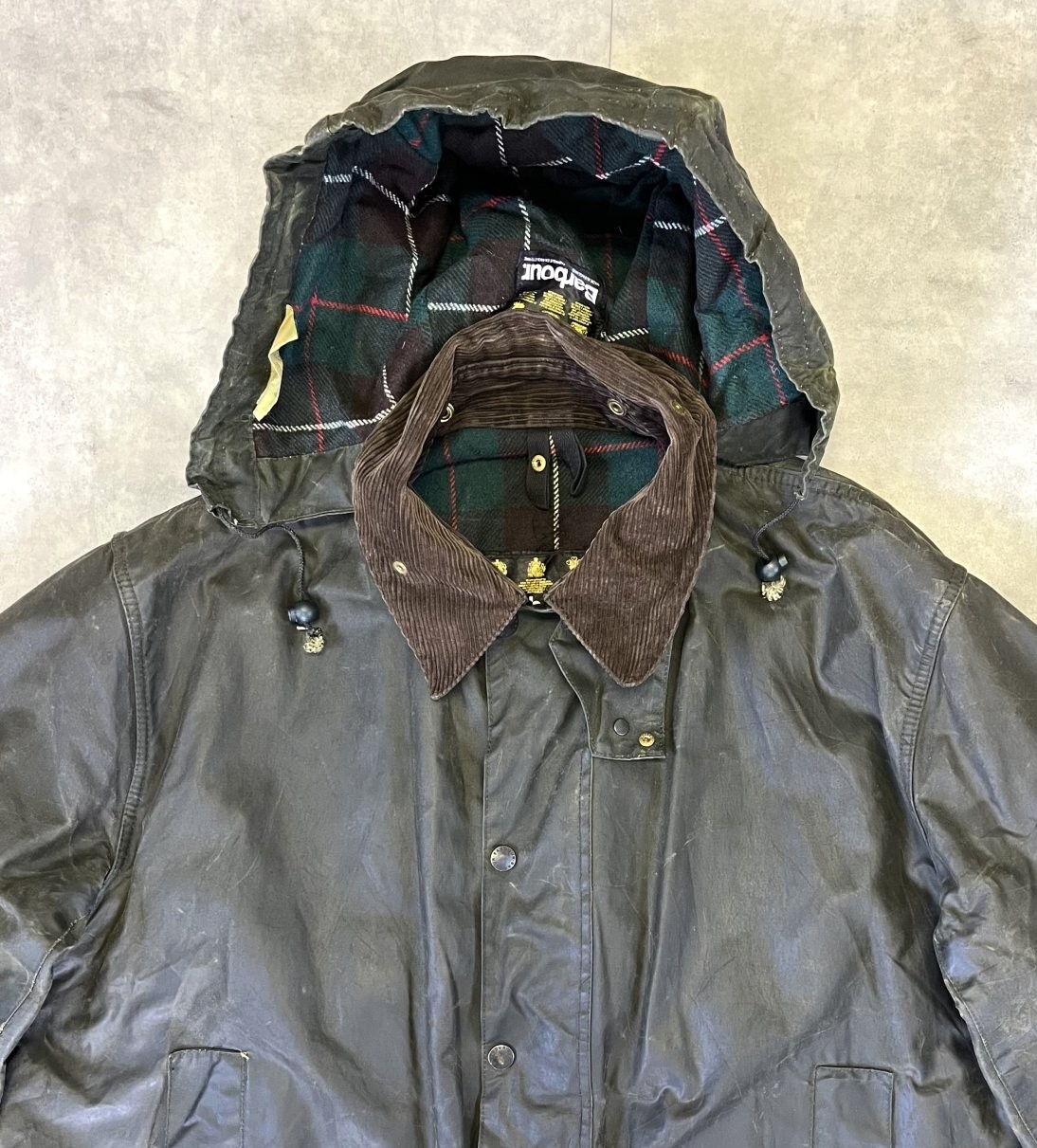 画像: 90'S BARBOUR 3クレスト "NORTHUMBRIA" 旧タグ 裏地ウール フード付き オイルドジャケット オリーブ イングランド製 (VINTAGE)