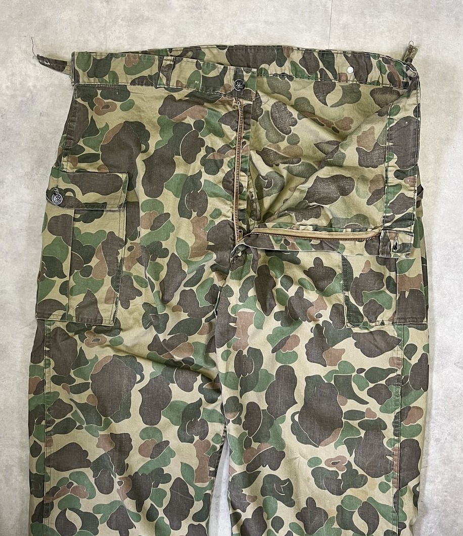 画像: 60'S USMC 民間品 M-43 カーゴパンツ コの字留めジップ 13スターボタン ダックハンターカモ (VINTAGE)