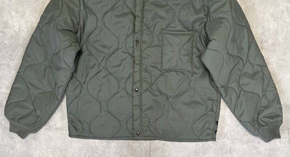 画像: 80'S アメリカ軍 USAF "CWU-9/P" キルティング ライナージャケット セージグリーン (VINTAGE) 