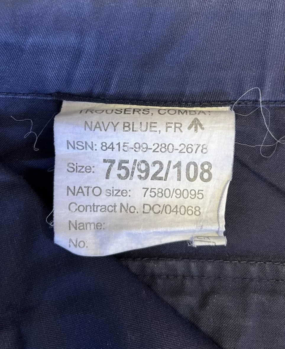 画像2: イギリス軍 ROYAL NAVY 斜めポケット カーゴパンツ ネイビー (VINTAGE)