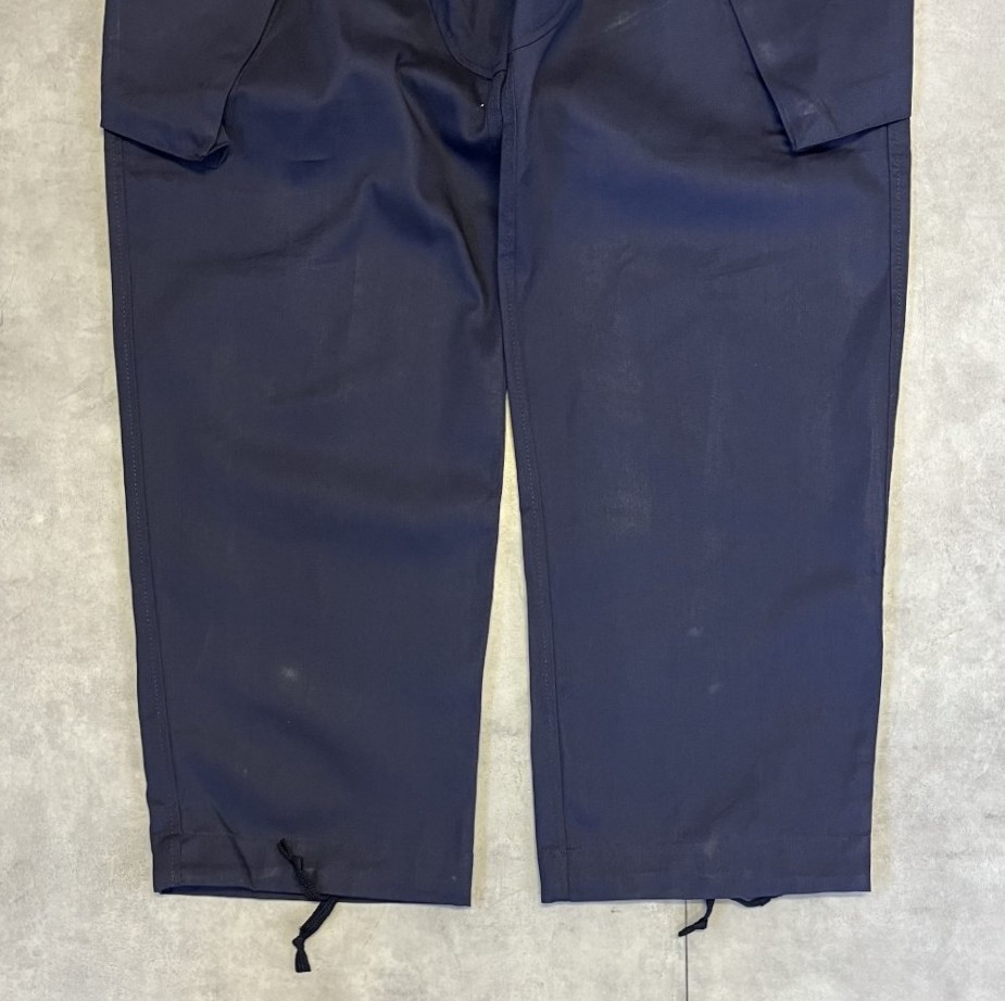 画像: イギリス軍 ROYAL NAVY 斜めポケット カーゴパンツ ネイビー (DEADSTOCK)