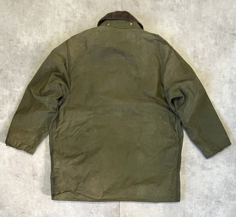 画像4: 90'S BARBOUR 3クレスト "NORTHUMBRIA" 旧タグ 裏地ウール オイルドジャケット オリーブ イングランド製 (VINTAGE)