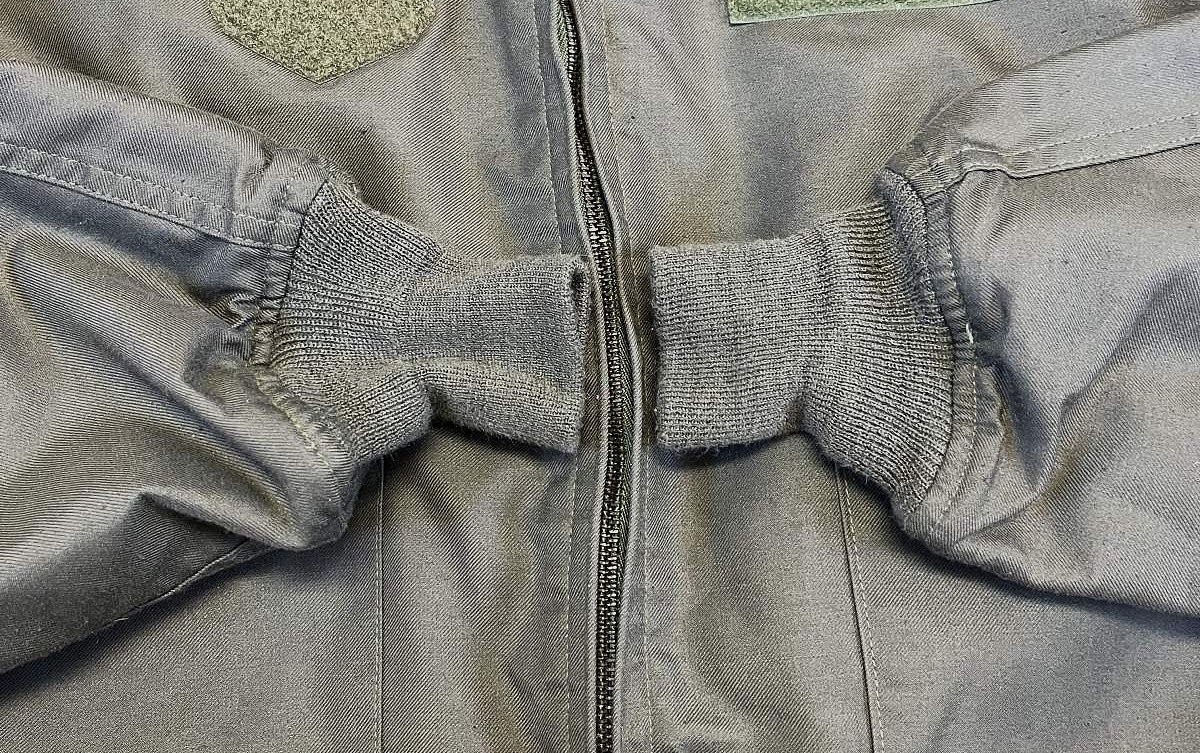 画像: アメリカ軍 USAF "CWU-36/P" アラミド フライトジャケット オリーブ (DEADSTOCK) 