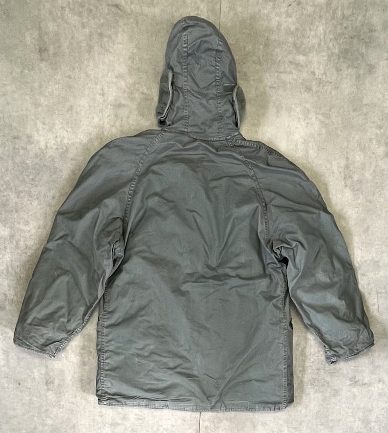 画像6: 70'S アメリカ軍 USAF "CWU-8/P" 後期モデル ラビットパーカー セージグリーン (VINTAGE) 