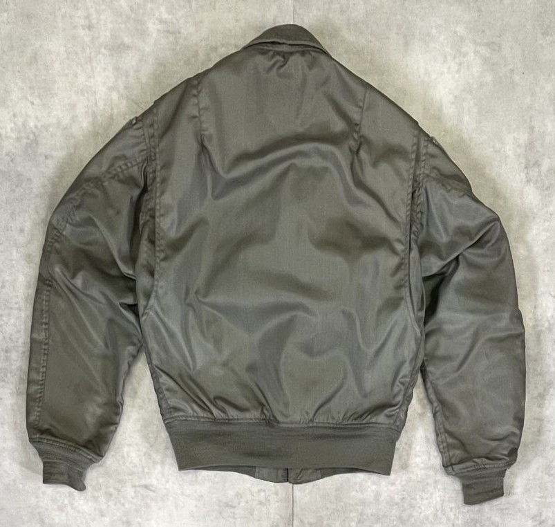 画像5: 80'S アメリカ軍 USAF "CWU-36/P"  初期モデル アラミド フライトジャケット セージグリーン (VINTAGE) 