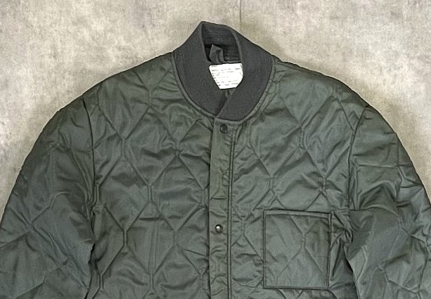 画像: 70'S アメリカ軍 USAF "CWU-9/P 初期型" キルティング ライナージャケット セージグリーン (VINTAGE) 