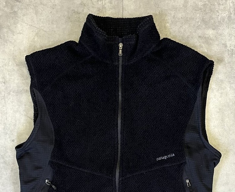 画像: 05'S PATAGONIA レギュレーター R2 フルジップ フリースベスト ブラック (VINTAGE)