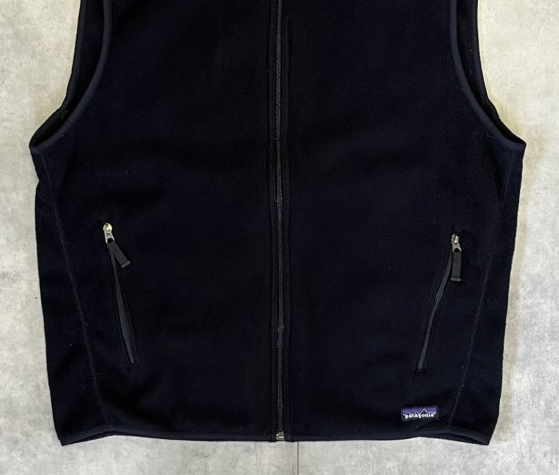 画像: PATAGONIA "SYNCHILLA" 裾ロゴ フルジップ フリースベスト ブラック (VINTAGE)