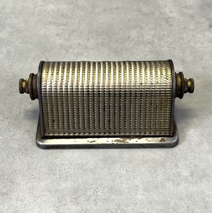 画像4: ブラス製 デスクトップ パーペチュアルカレンダー (VINTAGE)