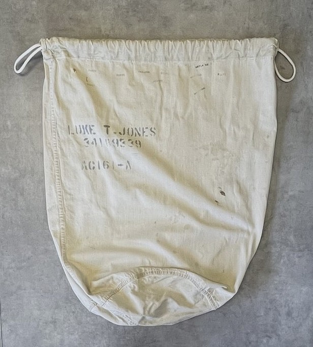 画像2: 40'S アメリカ軍 ステンシル ランドリーバッグ バラックバッグ オフホワイト (VINTAGE)