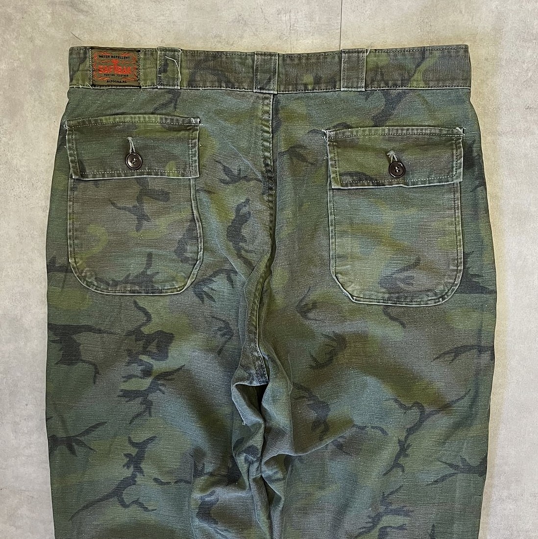 画像: 70'S SAFTBAK コットンサテン ベイカーパンツ カモ BARJOアルミジップ (VINTAGE)