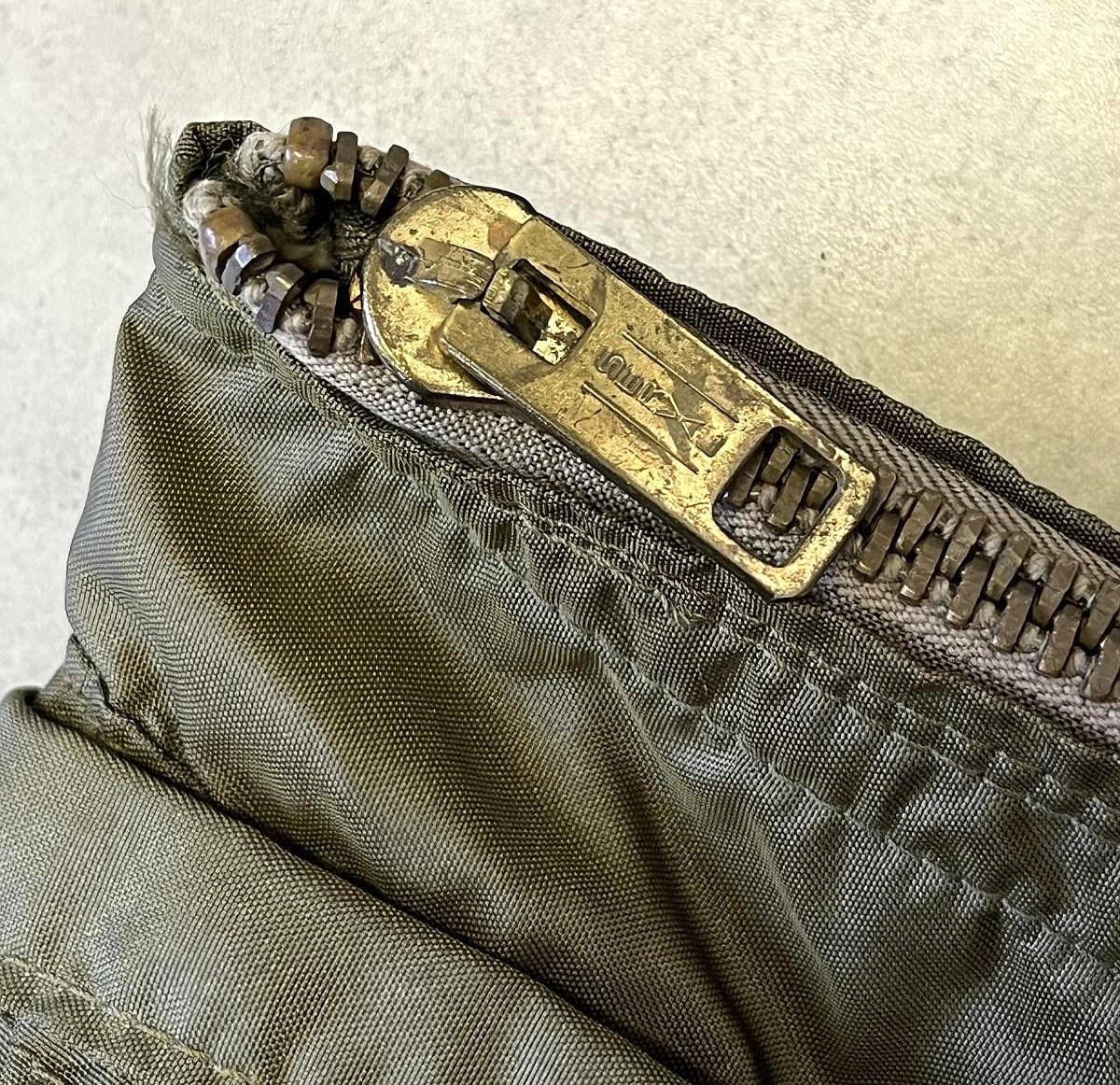 画像3: 80'S アメリカ軍 USAF フライヤーズ ヘルメットバッグ SERVALブラスジップ (VINTAGE)