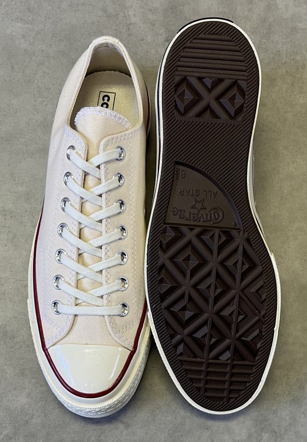 画像: CONVERSE "CT70" キャンバス 三ツ星ヒールパッチ ローカット パーチメント 箱付き (NEW)