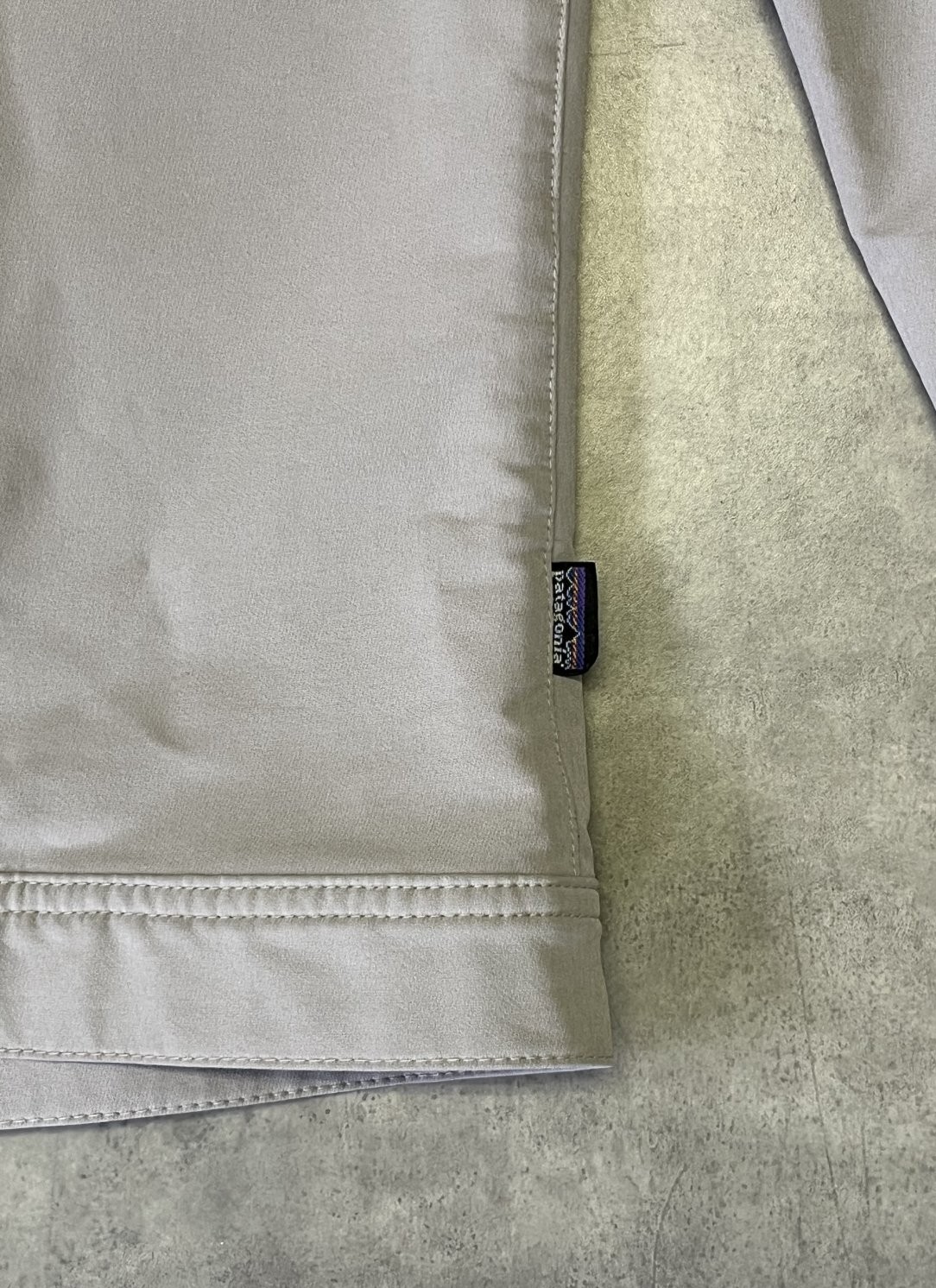 画像4: 00'S PATAGONIA "DISPATCH JACKET" ソフトシェル ドリズラージャケット ライトグレー (VINTAGE)