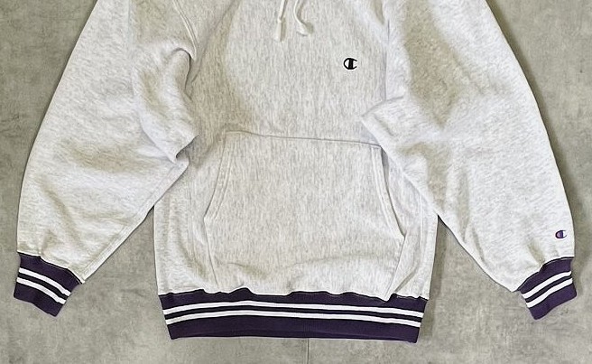 画像: 90'S CHAMPION 刺繍タグ リバースウィーブ リブライン入り パーカー アッシュグレー USA製 (VINTAGE)
