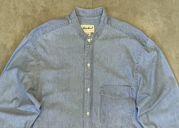 画像: 90'S EDDIE BAUER 白タグ シャンブレー バンドカラーシャツ ブルー (VINTAGE)