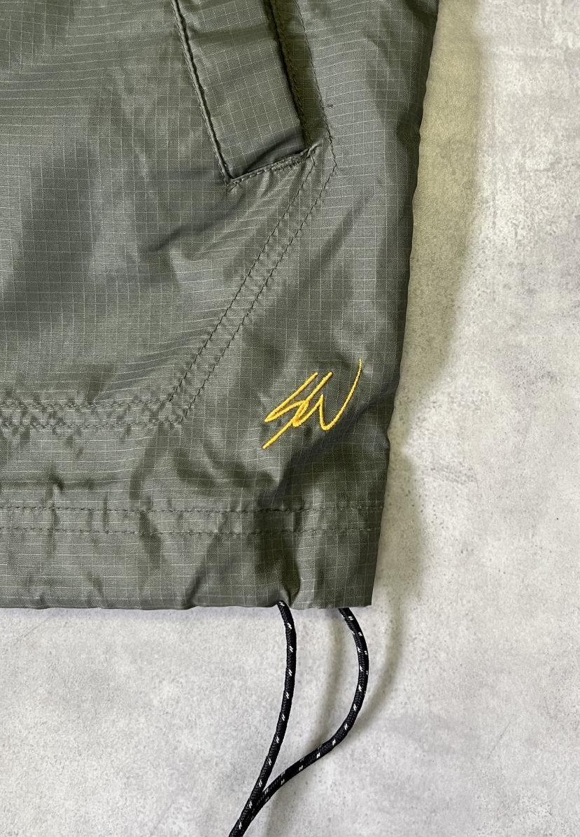 画像: 90'S VINTAGE GAP by SEAN WOTHERSPOON 旧タグ ナイロン アノラック オリーブ/ブラック (VINTAGE)