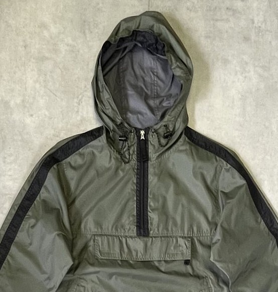 画像: 90'S VINTAGE GAP by SEAN WOTHERSPOON 旧タグ ナイロン アノラック オリーブ/ブラック (VINTAGE)