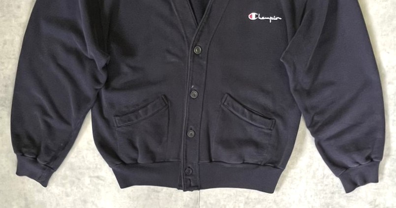 画像: 90'S CHAMPION 青タグ スウェット カーディガン フェードブラック USA製 (VINTAGE)