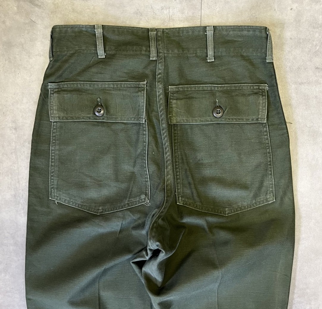 画像: 70'S アメリカ軍 US ARMY "OG107" コットンサテン ベイカーパンツ ミリタリーグリーン W32L31 (VINTAGE)