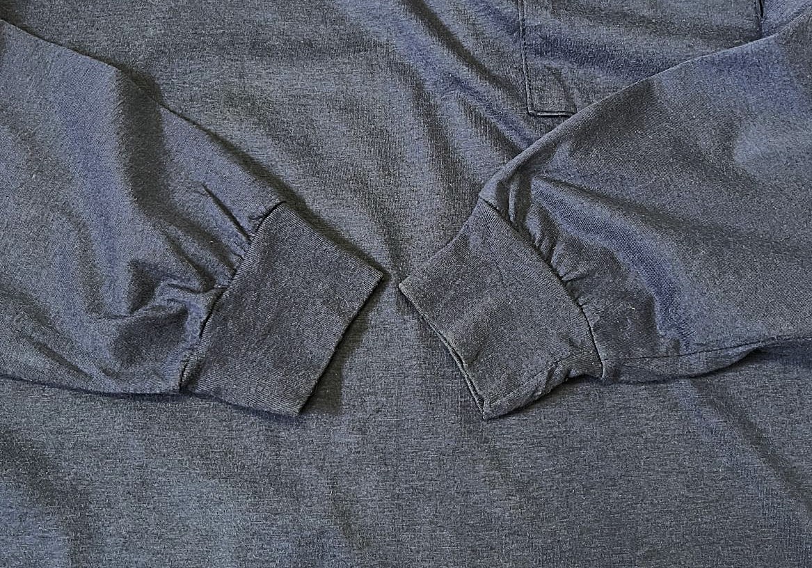 画像: 00'S JOCKEY クロスネック ポケット付き 長袖 Tシャツ ネイビー/ワインレッド (VINTAGE)