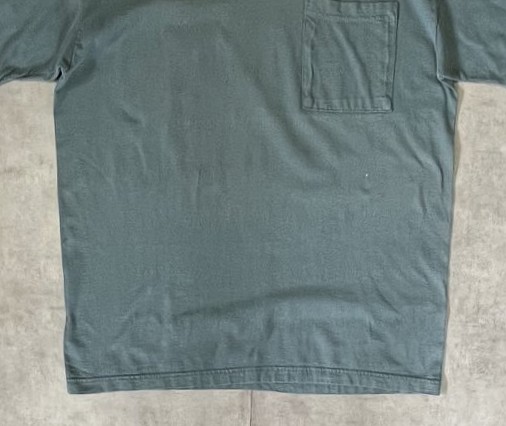 画像: 90'S PATAGONIA 黒タグ オーバルロゴ刺繍 半袖 ポケット付きTシャツ ブルーグレー USA製 (VINTAGE)