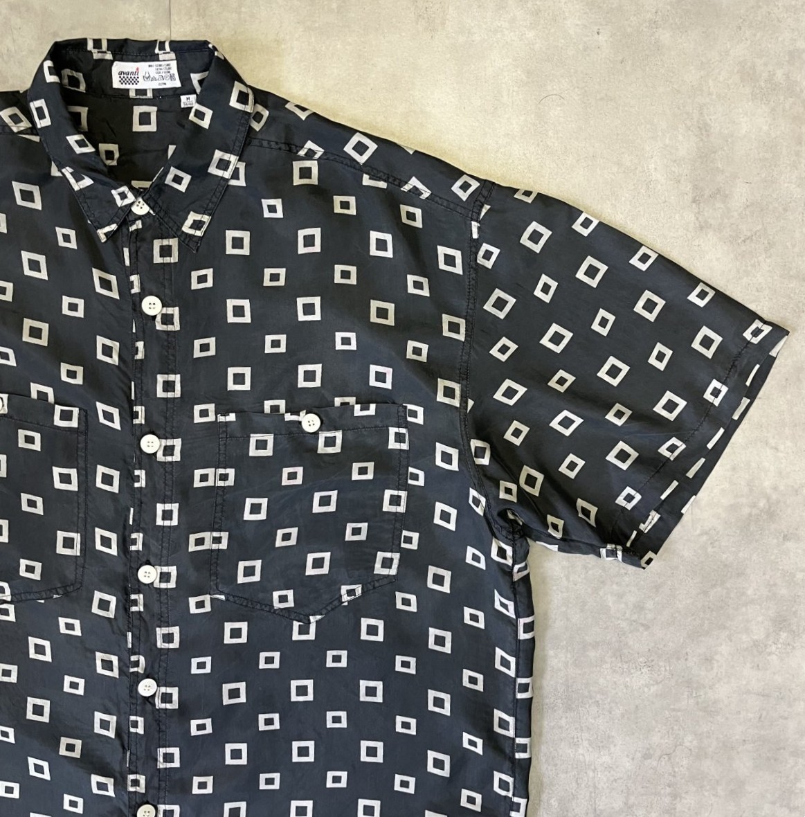 画像3: AVANTI シルク100% 半袖 シャツ チャコール/ホワイト 総柄 (VINTAGE)