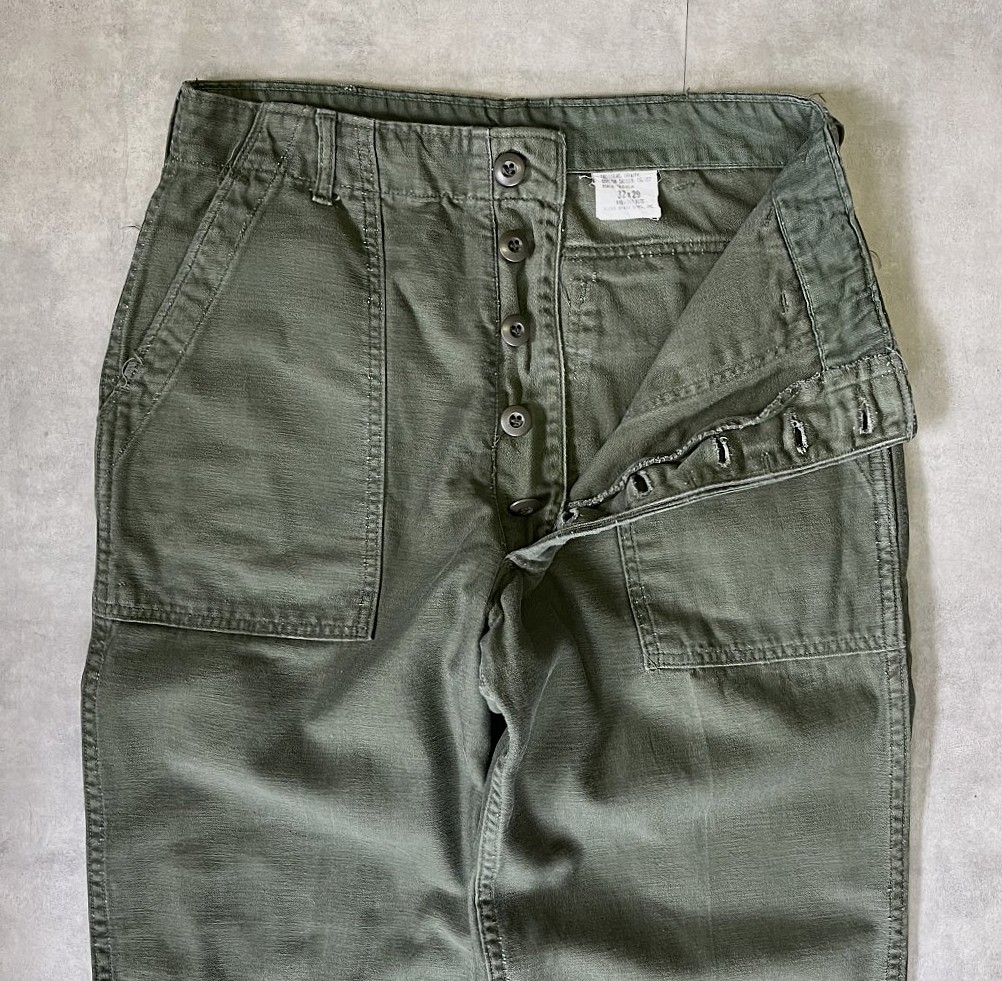 画像: 70'S アメリカ軍 US ARMY "OG107" コットンサテン ベイカーパンツ ミリタリーグリーン (VINTAGE)