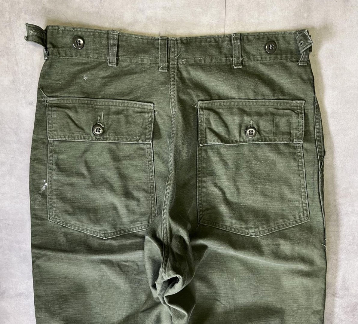 画像: 60'S アメリカ軍 US ARMY "OG107" 初期モデル コットンサテン 平ボタン ベイカーパンツ (VINTAGE)