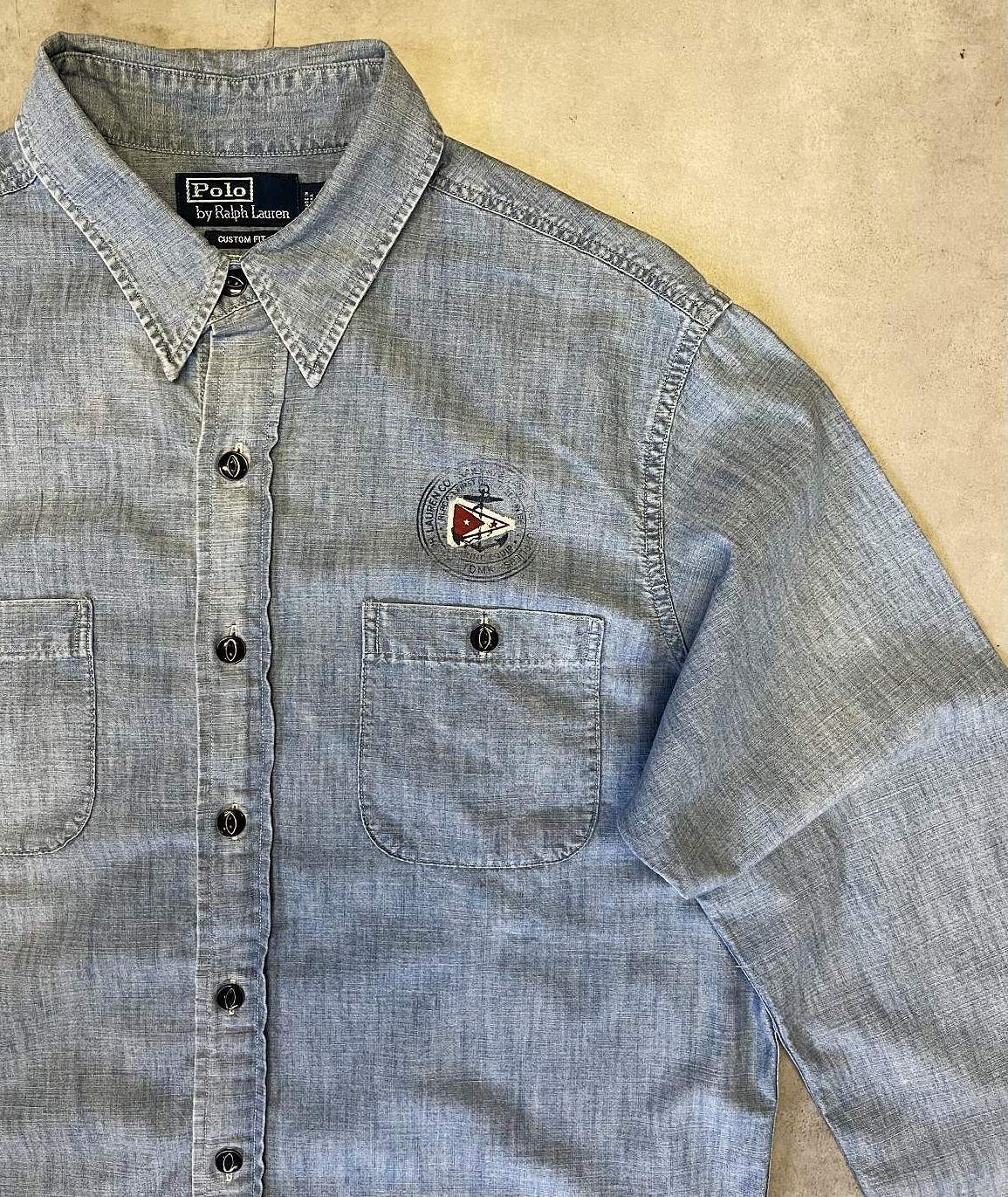 画像: 90'S RALPH LAUREN 猫目メタルボタン チンスト＆マチ付き シャンブレーシャツ ブルー (VINTAGE)