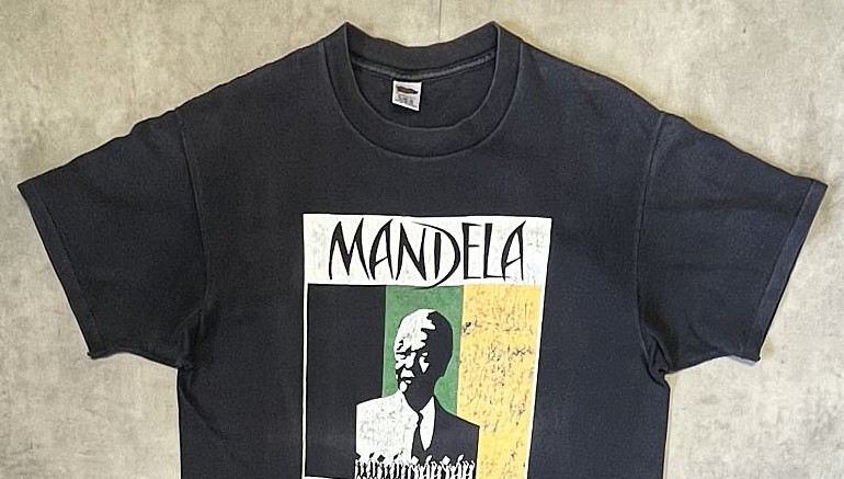画像: 90'S NELSON MANDELA シングルステッチ 半袖 Tシャツ ブラック USA製 (VINTAGE)