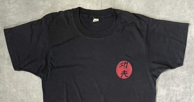 画像: 80'S 功夫 KUNG FU シングルステッチ 半袖 Tシャツ ブラック USA製 (VINTAGE)