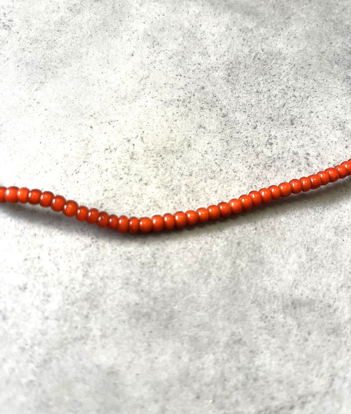 画像2: ホワイトハーツ オールドビーズ ネックレス レッド 3mm (VINTAGE)