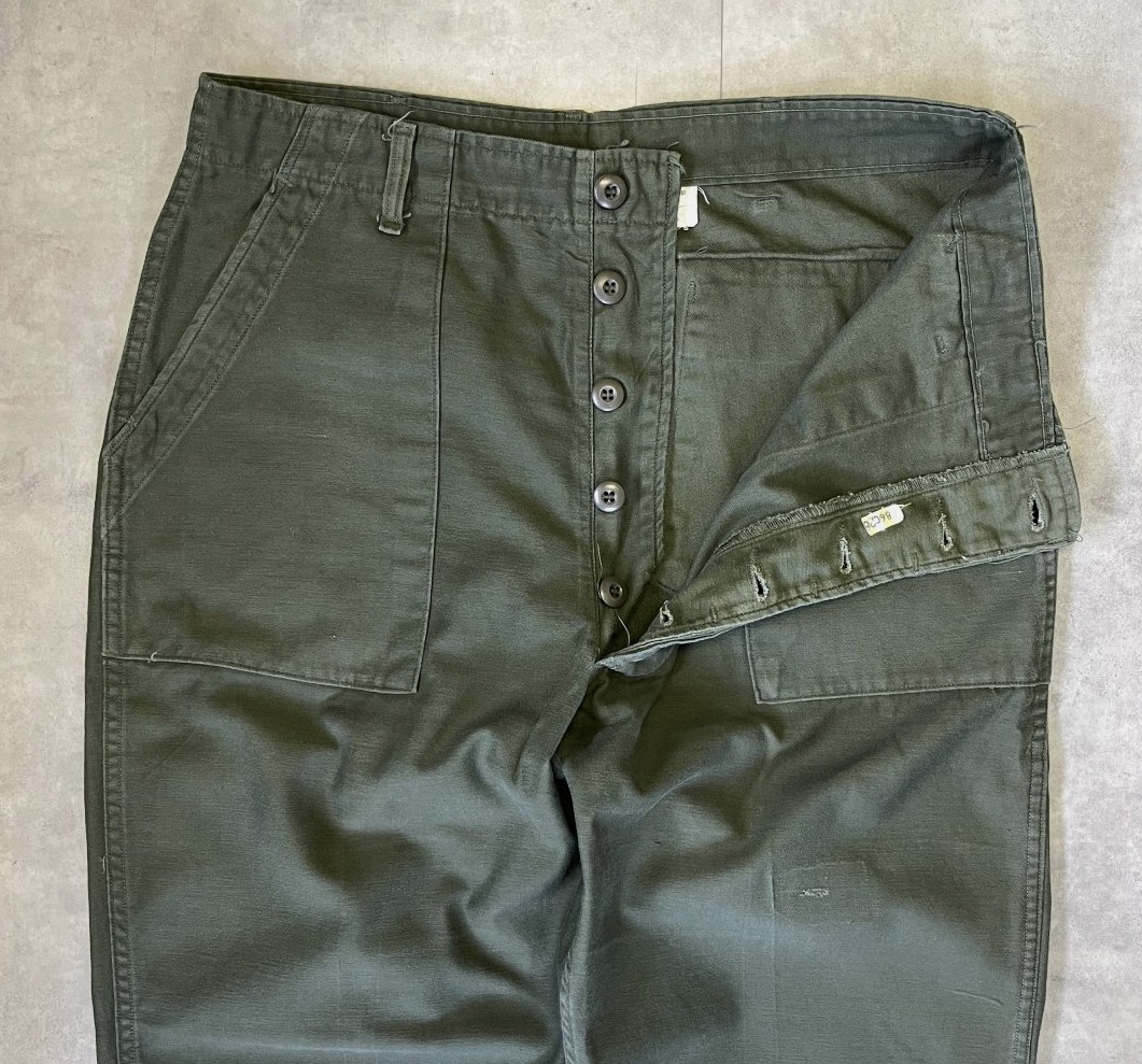 画像: 70'S アメリカ軍 US ARMY "OG107" コットンサテン ベイカーパンツ ミリタリーグリーン (VINTAGE)