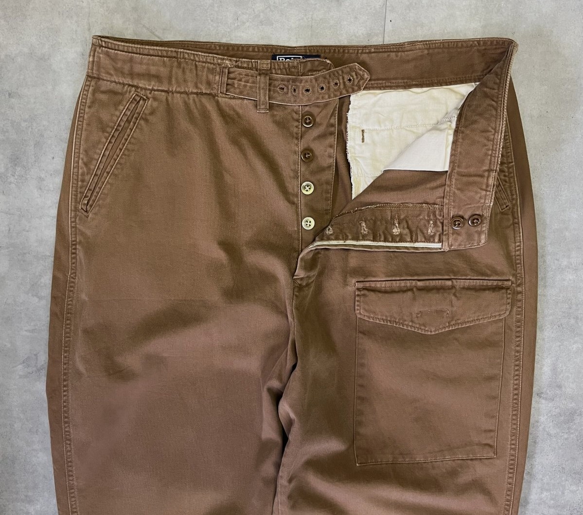画像: 90'S RALPH LAUREN ベルト付き 片側ポケット付き チノパンツ ブラウン USA製 (VINTAGE)