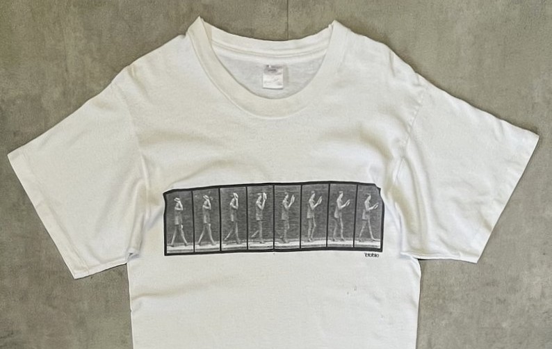 画像: 90'S FOTOFOLIO "EADWEARD MUYBRIDGE" シングルステッチ 両面プリント 半袖 Tシャツ ホワイト USA製 (VINTAGE)